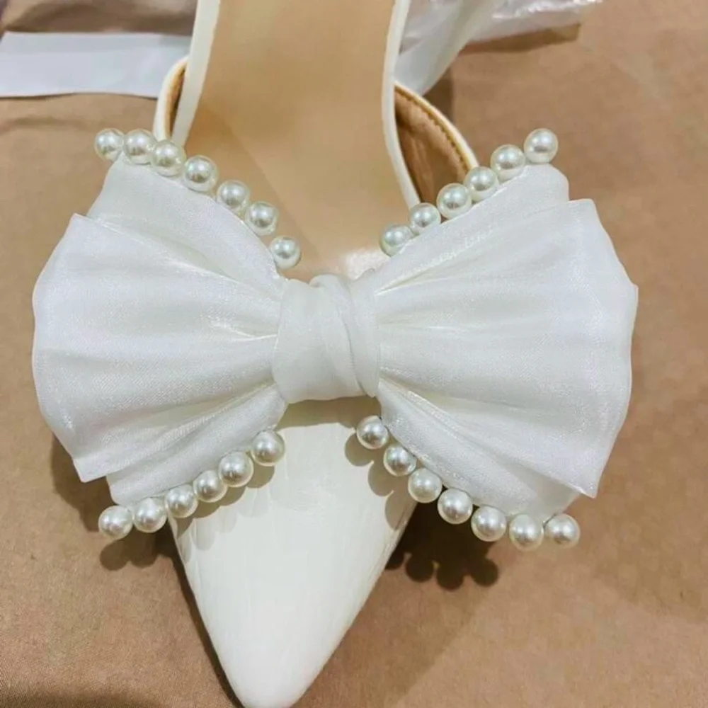 🪩 Embellished Shoe Clips 🪩 - Picture 4 of 5